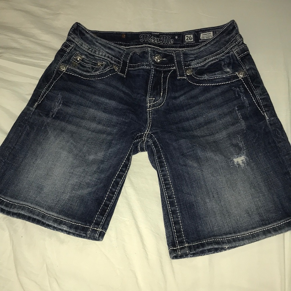 Miss Me Jean Shorts SIZE 26